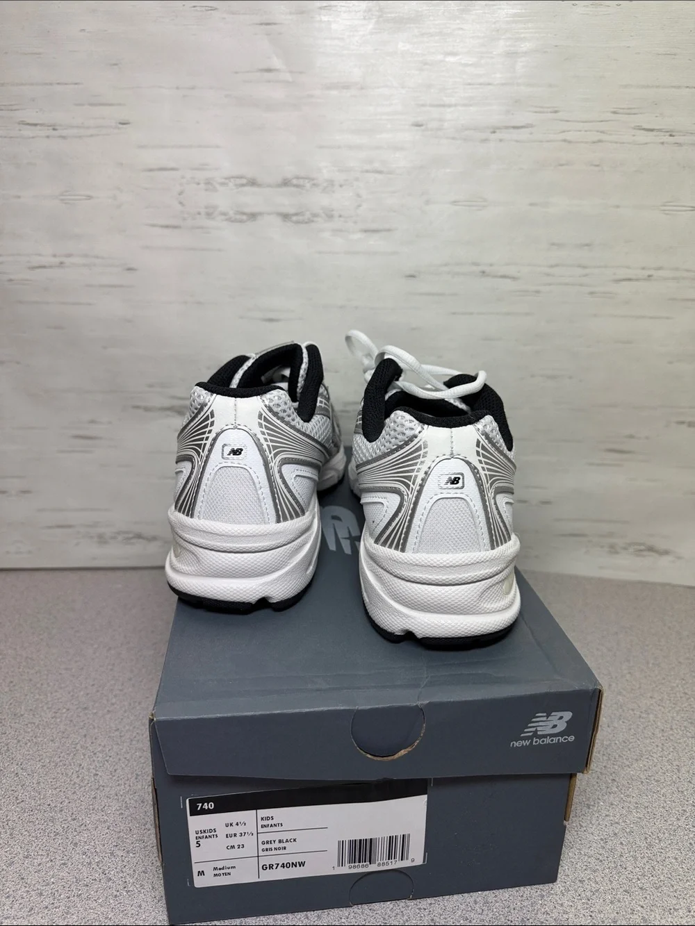 New Balance men athletic